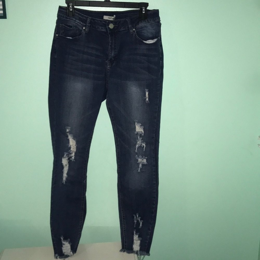 Refuge (Charlotte Russe) Ripped Skinny Jeans